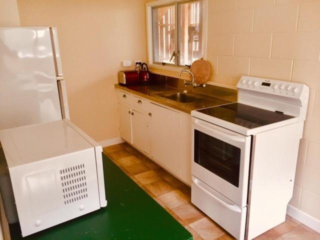 Mollies Place - Waihi Beach Holiday Unit Exteriör bild